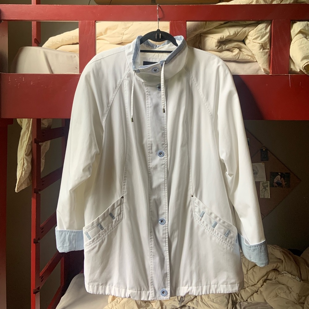 Lightweight White Raincoat with Blue Trim